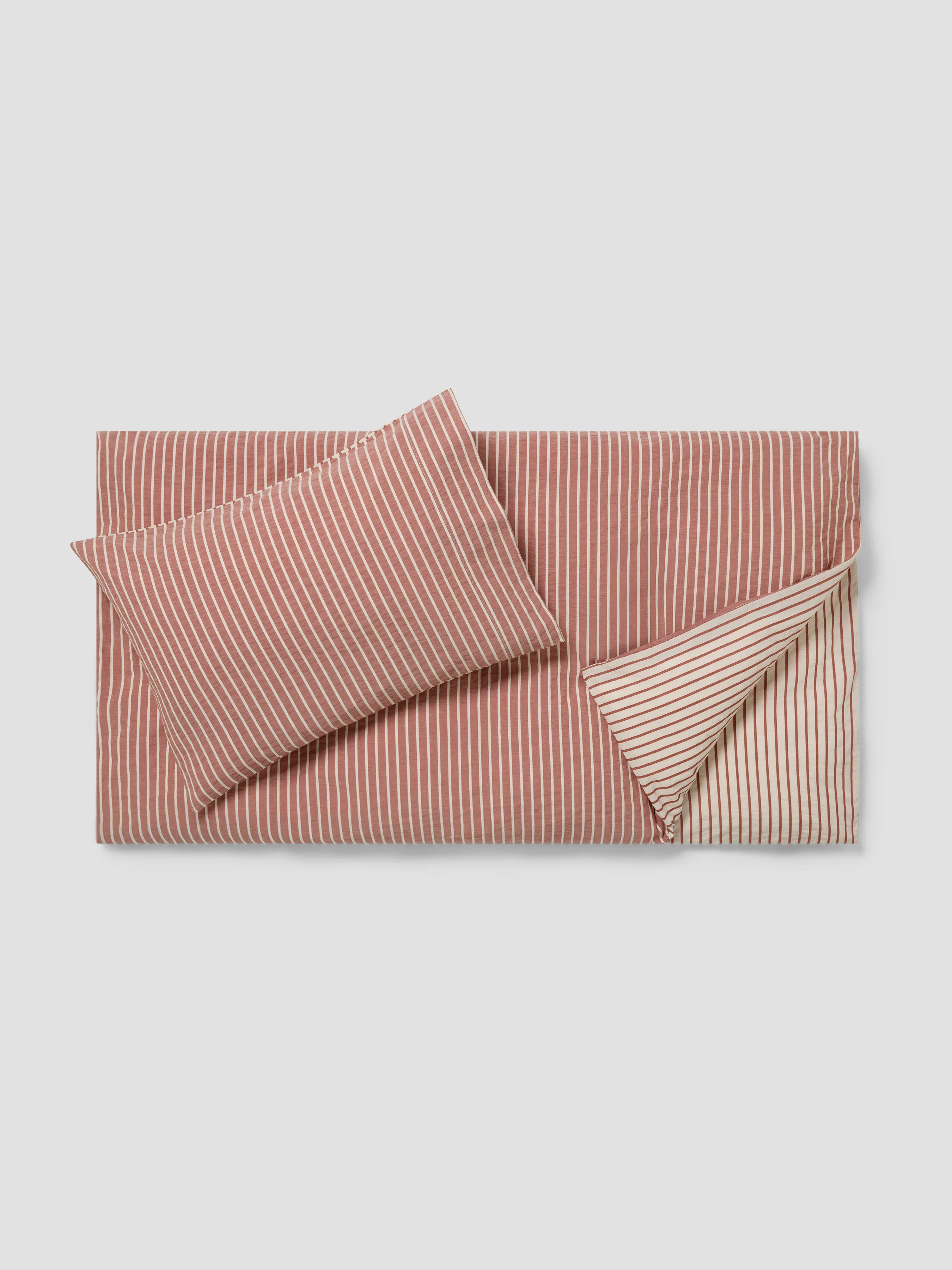 Auburn Red Texture Stripe Cotton Kids Bedding Set - Image 3
