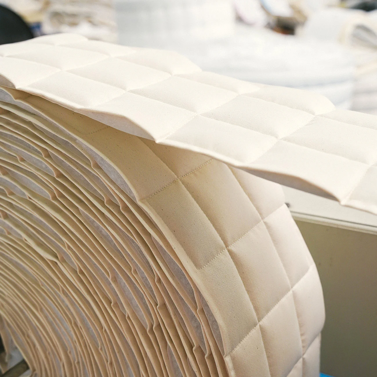 Cortelferry Pocket Sprung Wool and Cotton Mattress - Image 7