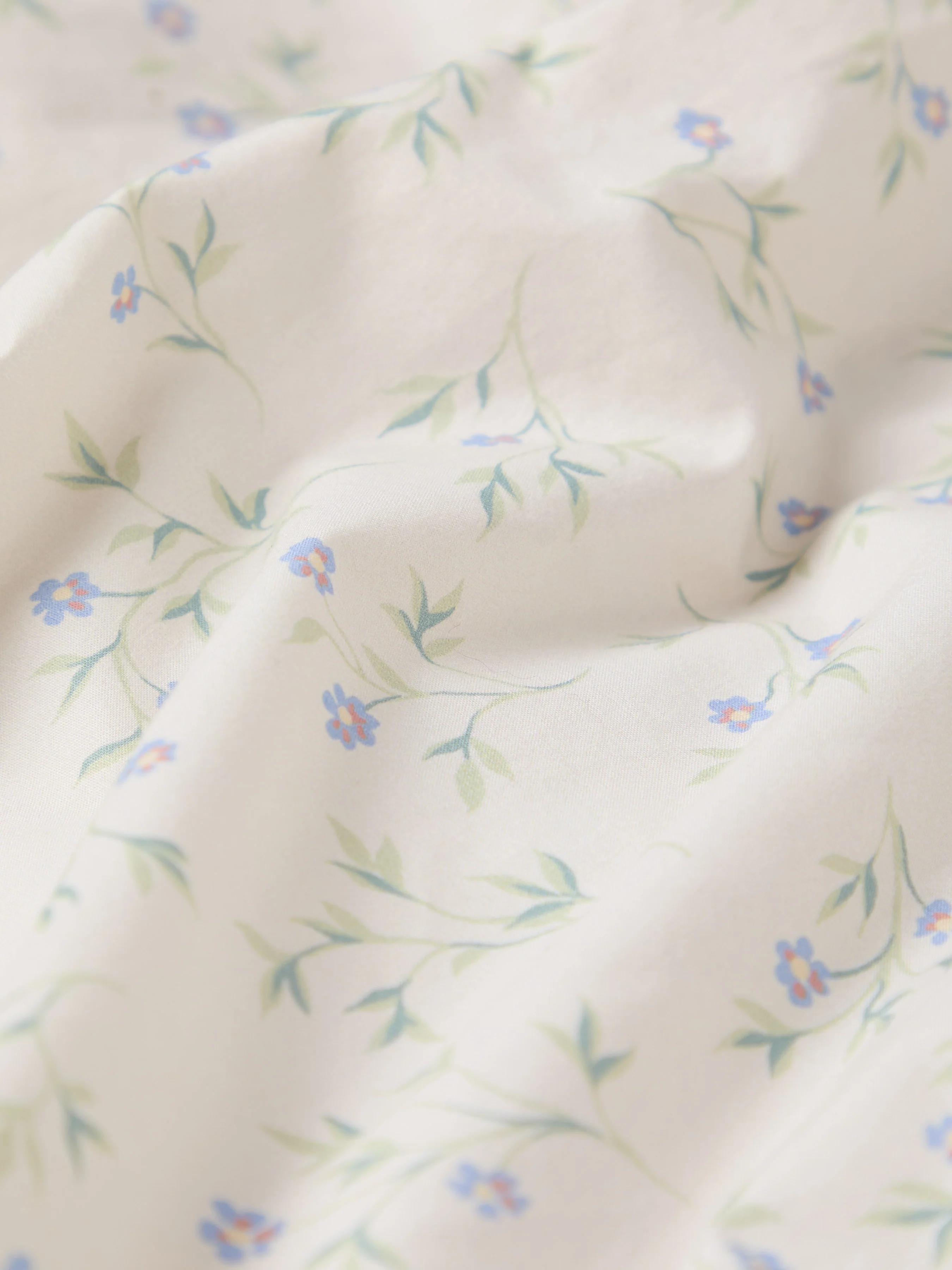 Cream Spring Sprig Kids Floral Cotton Bedding Set - Image 3