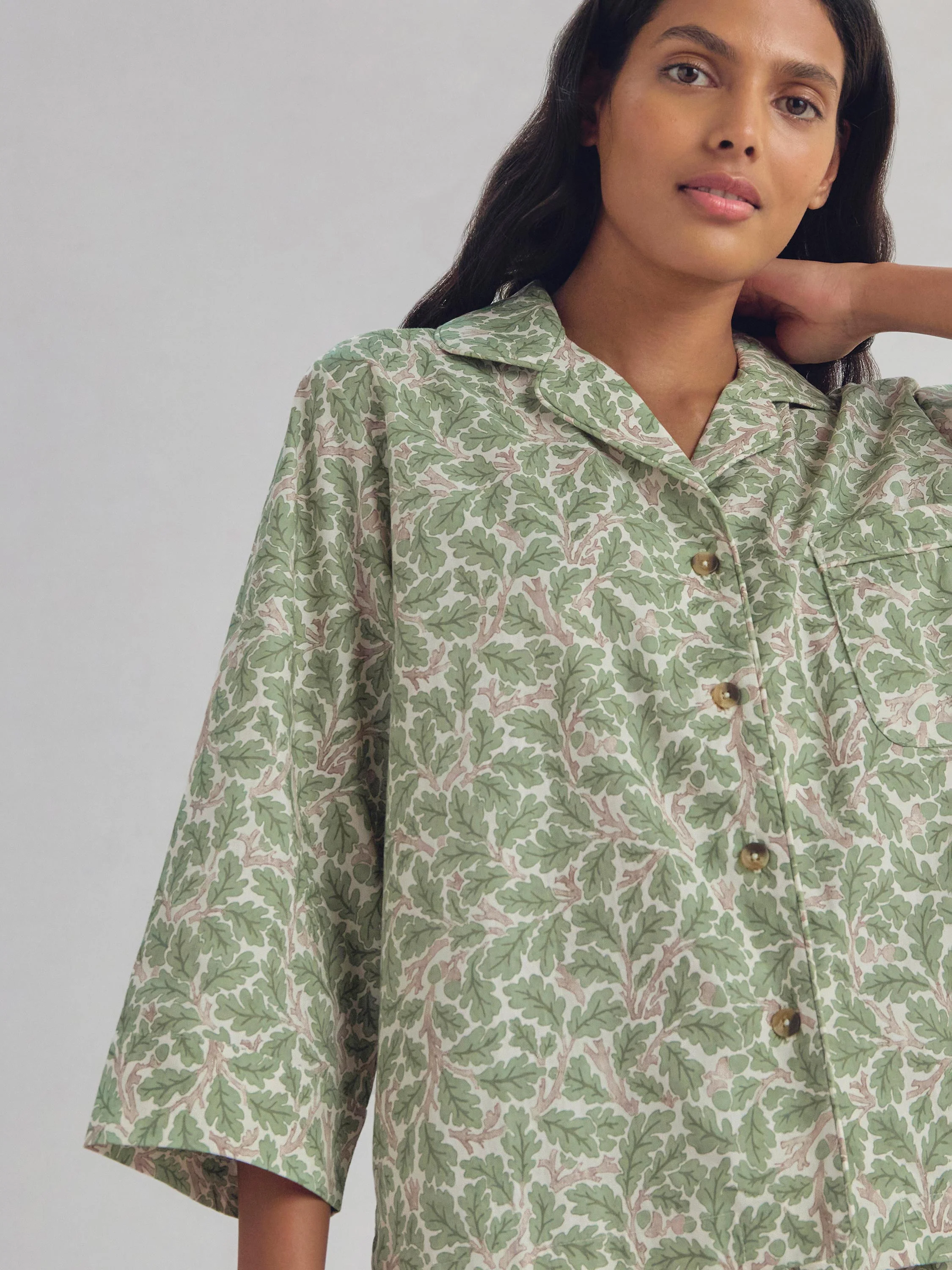 Leafy Arbour Oak Cotton Cropped Trouser Set - Image 2