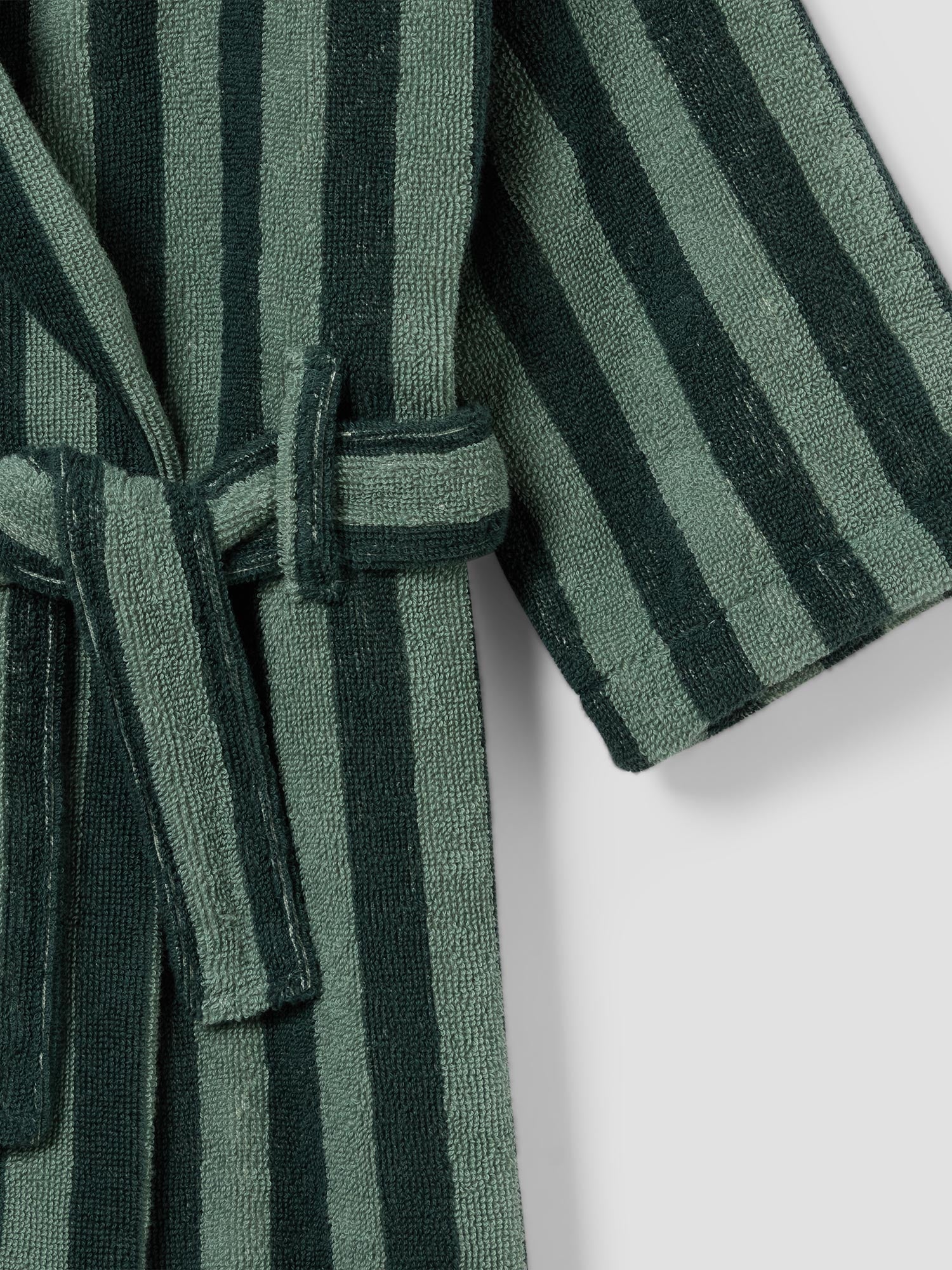 Pine Green Kids Pembroke Stripe Cotton Robe - Image 2