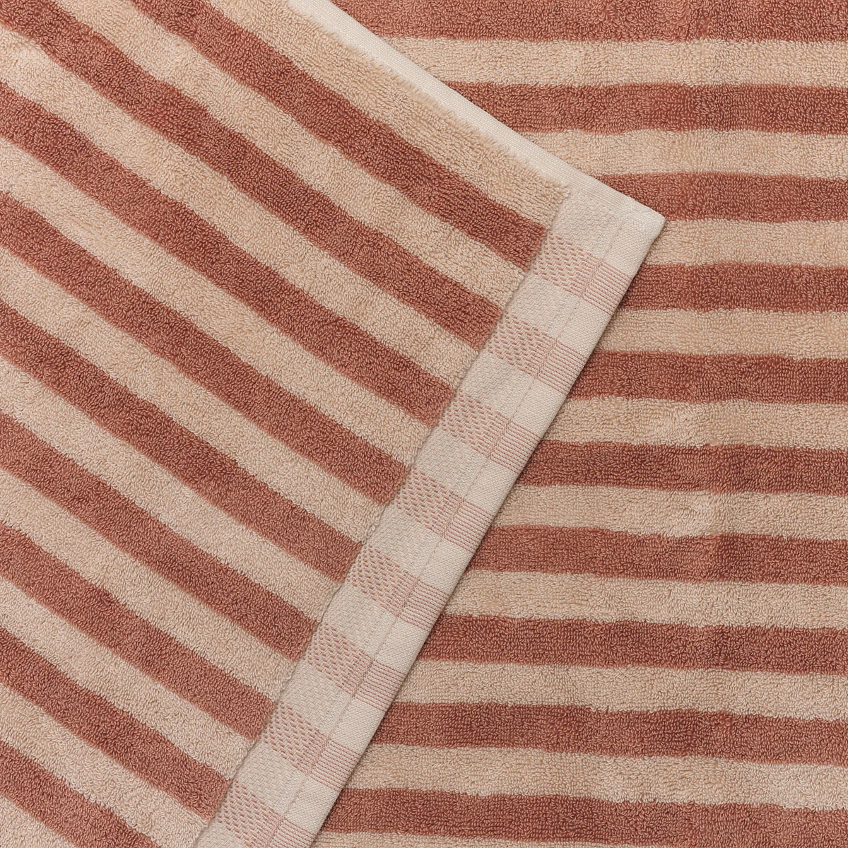 Sand Shell Pembroke Stripe Cotton Bath Mat - Image 5